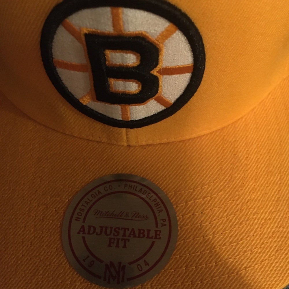 Boston hat - Picture 2 of 3